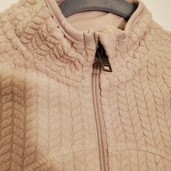 Avalanche Cream Fuzzy Soft Midweight Textured Fleece Jacket, Women's Medium - Picture 2 of 8